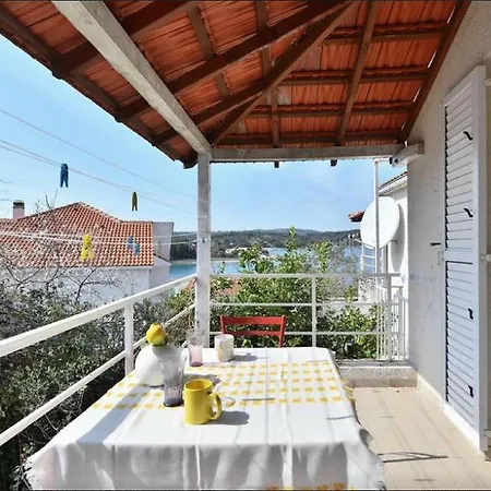 Apartament Neda